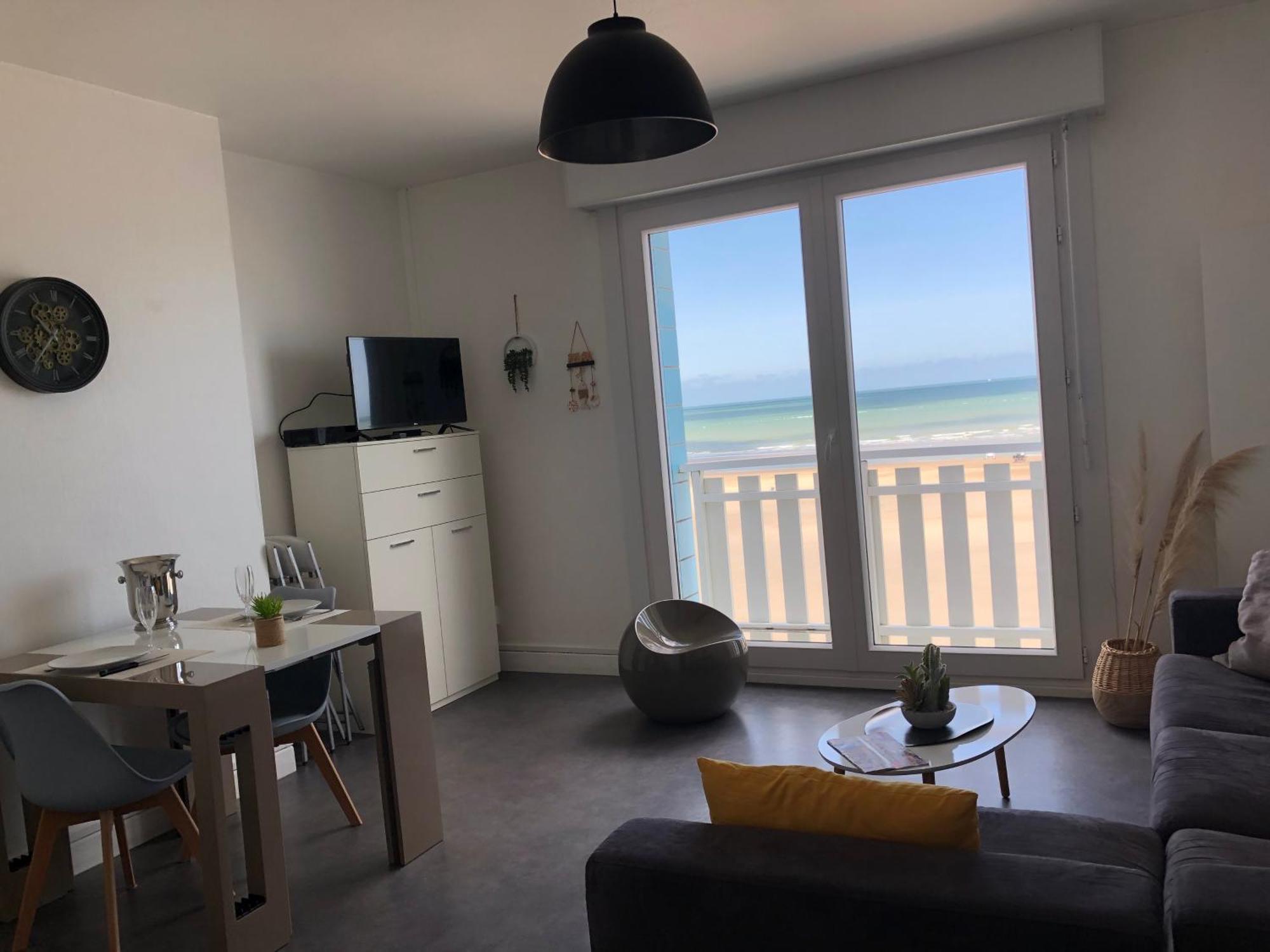 Appartement Sur La Plage De Malo Les Bains Vue Mer Duinkerke Buitenkant foto